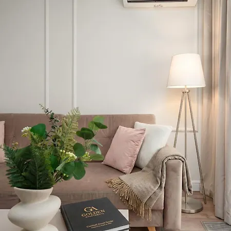 Urban Chic - Luxury For Up To 15 Guests In Mennica Residence, Center