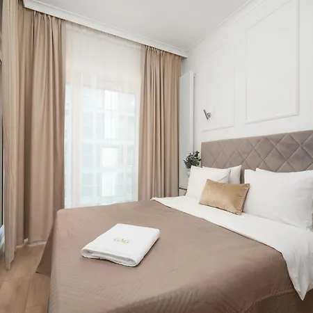 Appartamento Urban Chic - Luxury For Up To 15 Guests In Mennica Residence, Center *
