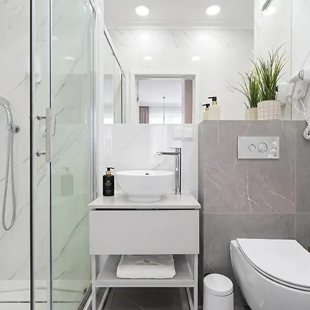 Appartamento Urban Chic - Luxury For Up To 15 Guests In Mennica Residence, Center *