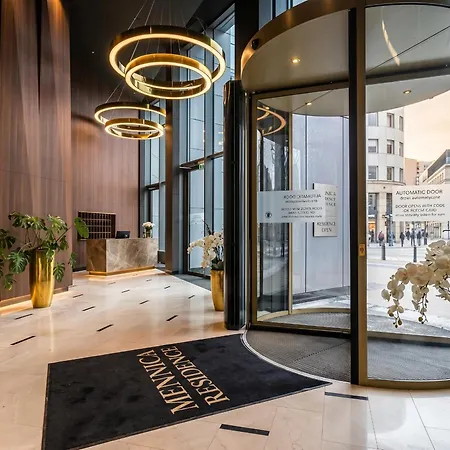 Appartamento Urban Chic - Luxury For Up To 15 Guests In Mennica Residence, Center *